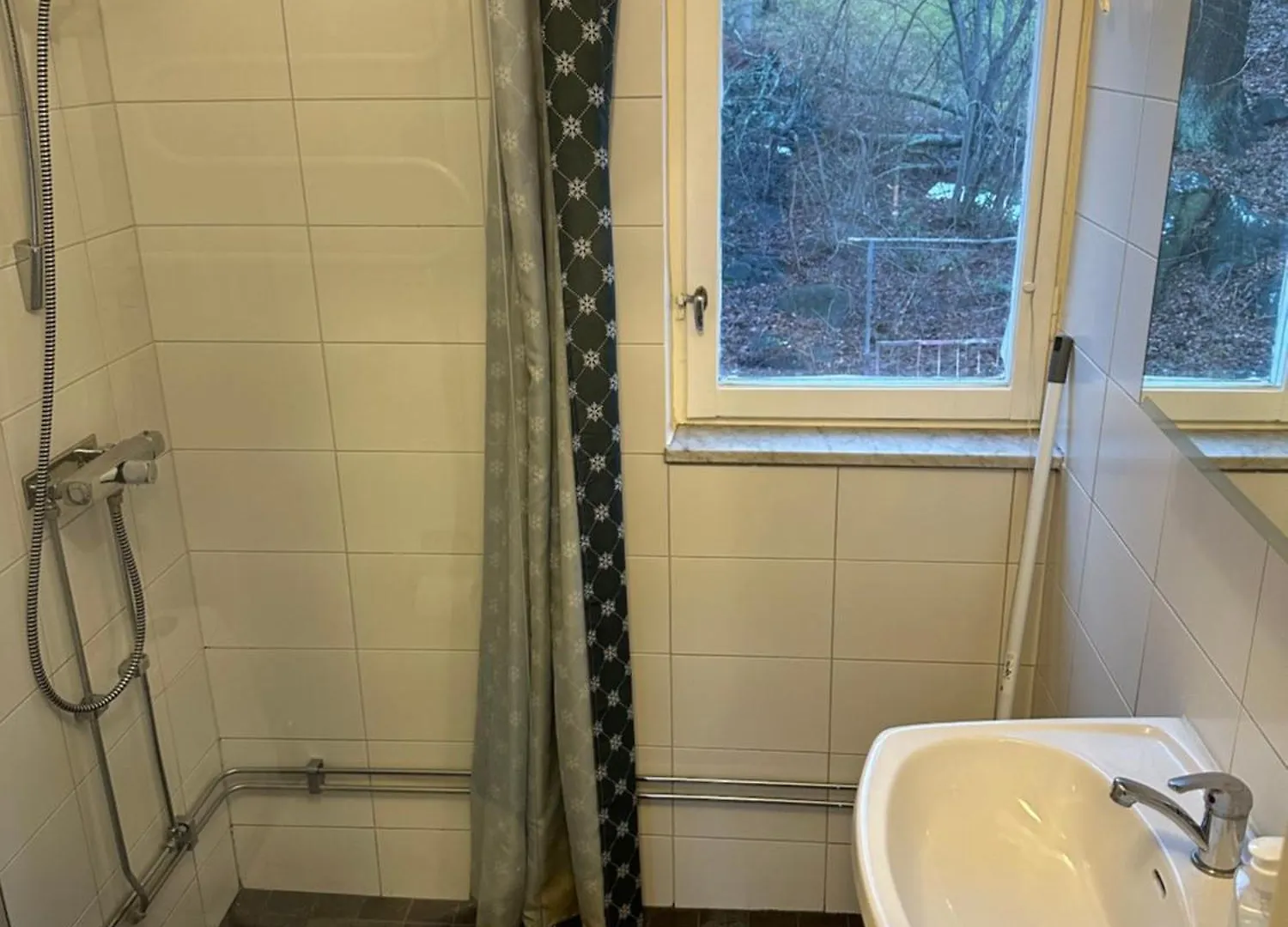 Flatin Erbjuder Laegenheter I Soedra Stockholm Apartment