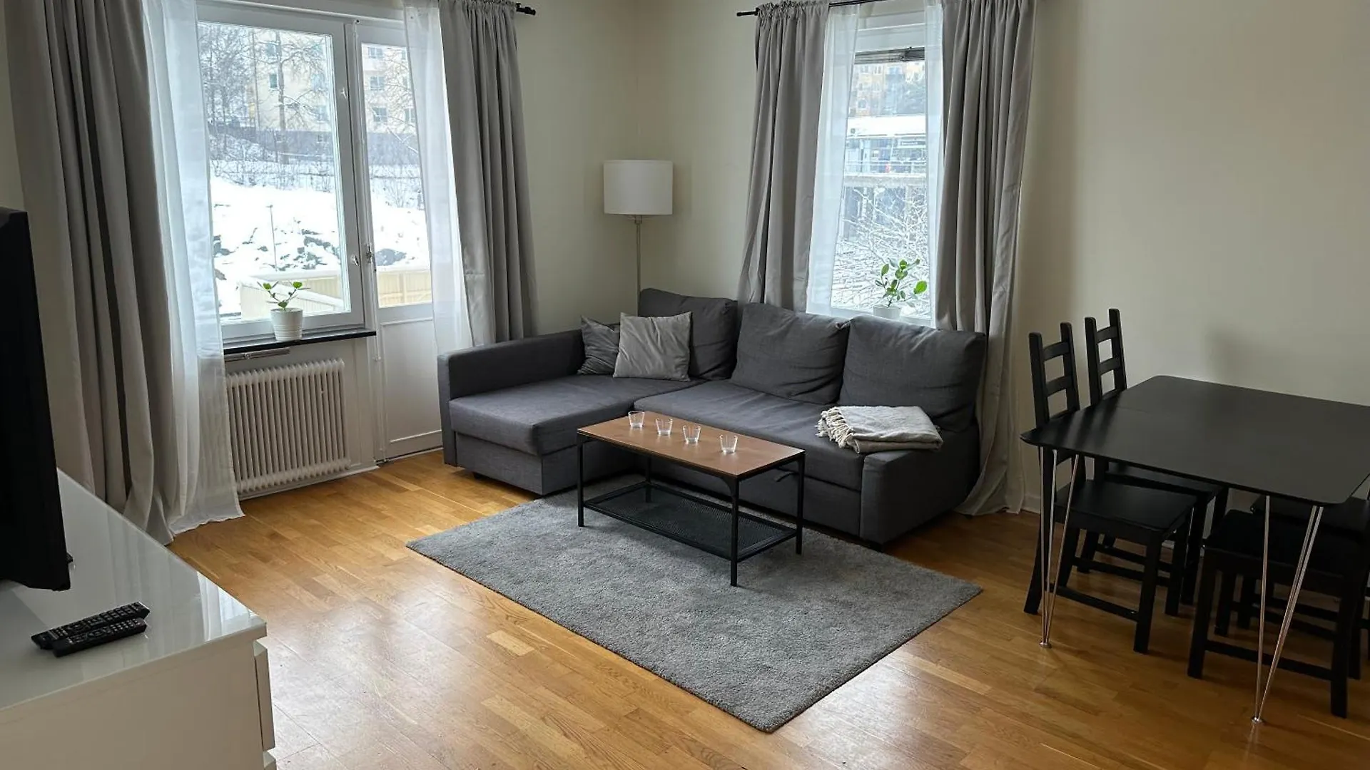 Flatin Erbjuder Laegenheter I Soedra Stockholm Apartment
