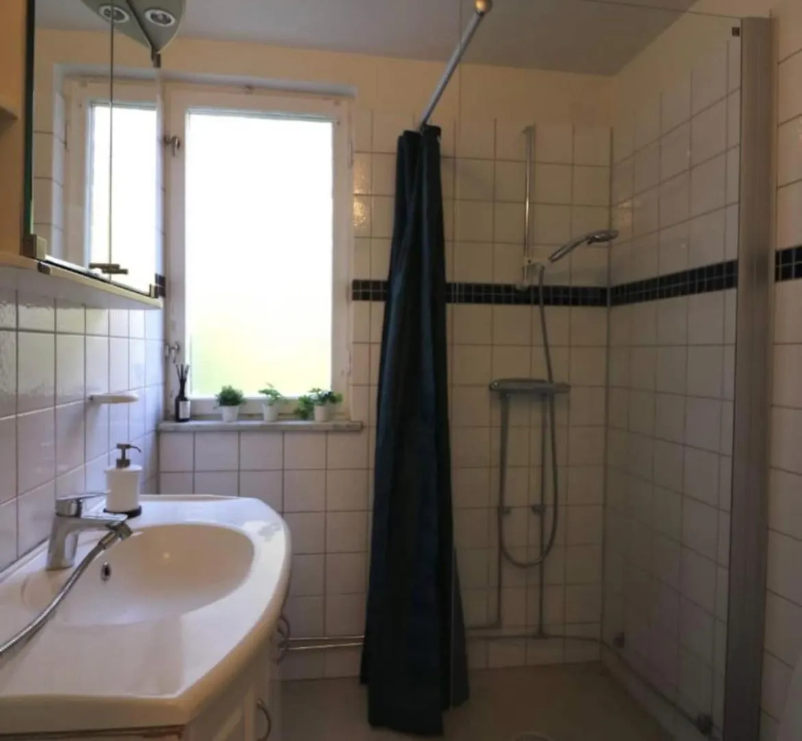 Flatin Erbjuder Laegenheter I Soedra Stockholm Apartment