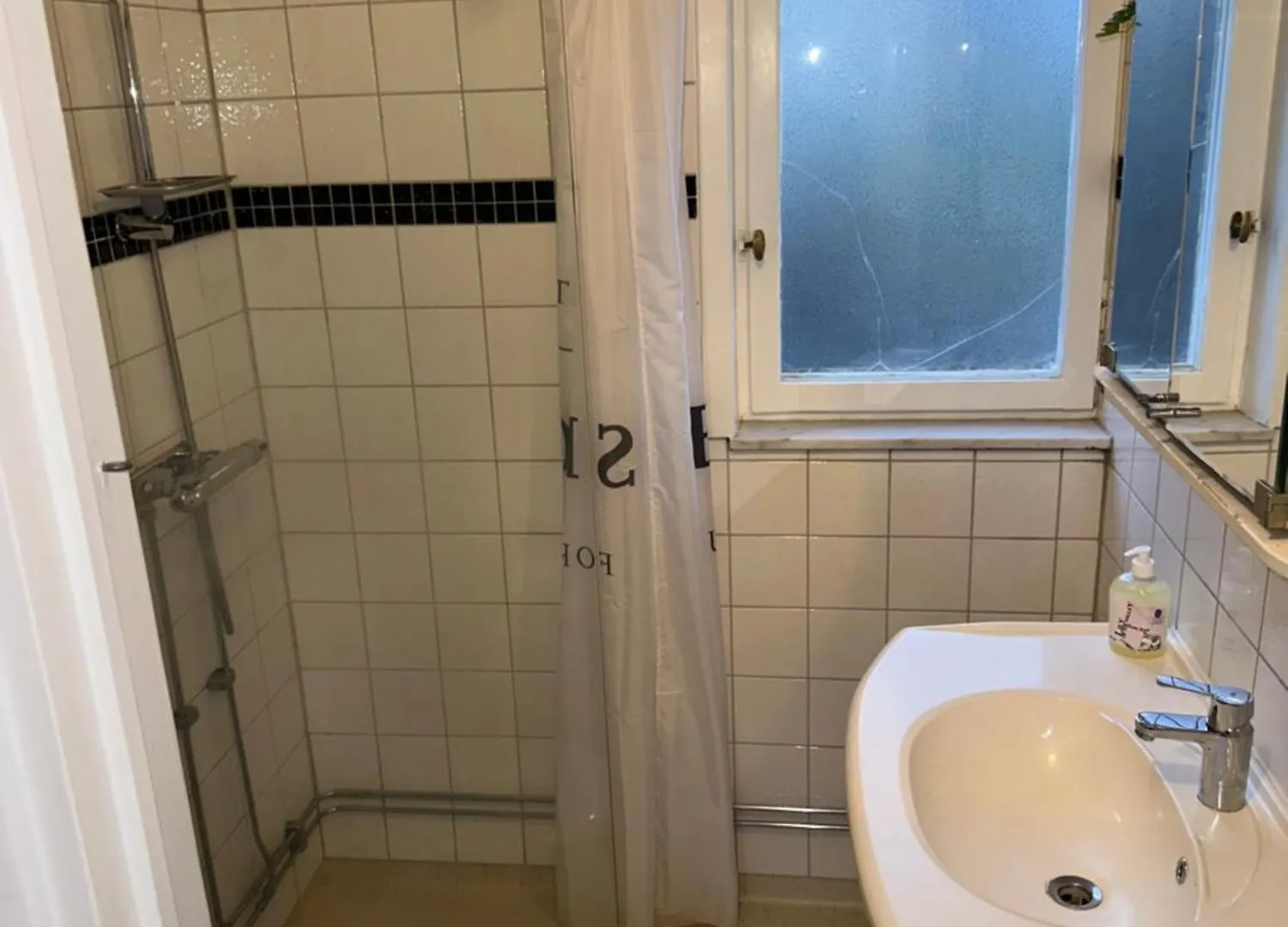 Flatin Erbjuder Laegenheter I Soedra Stockholm Apartment Sweden