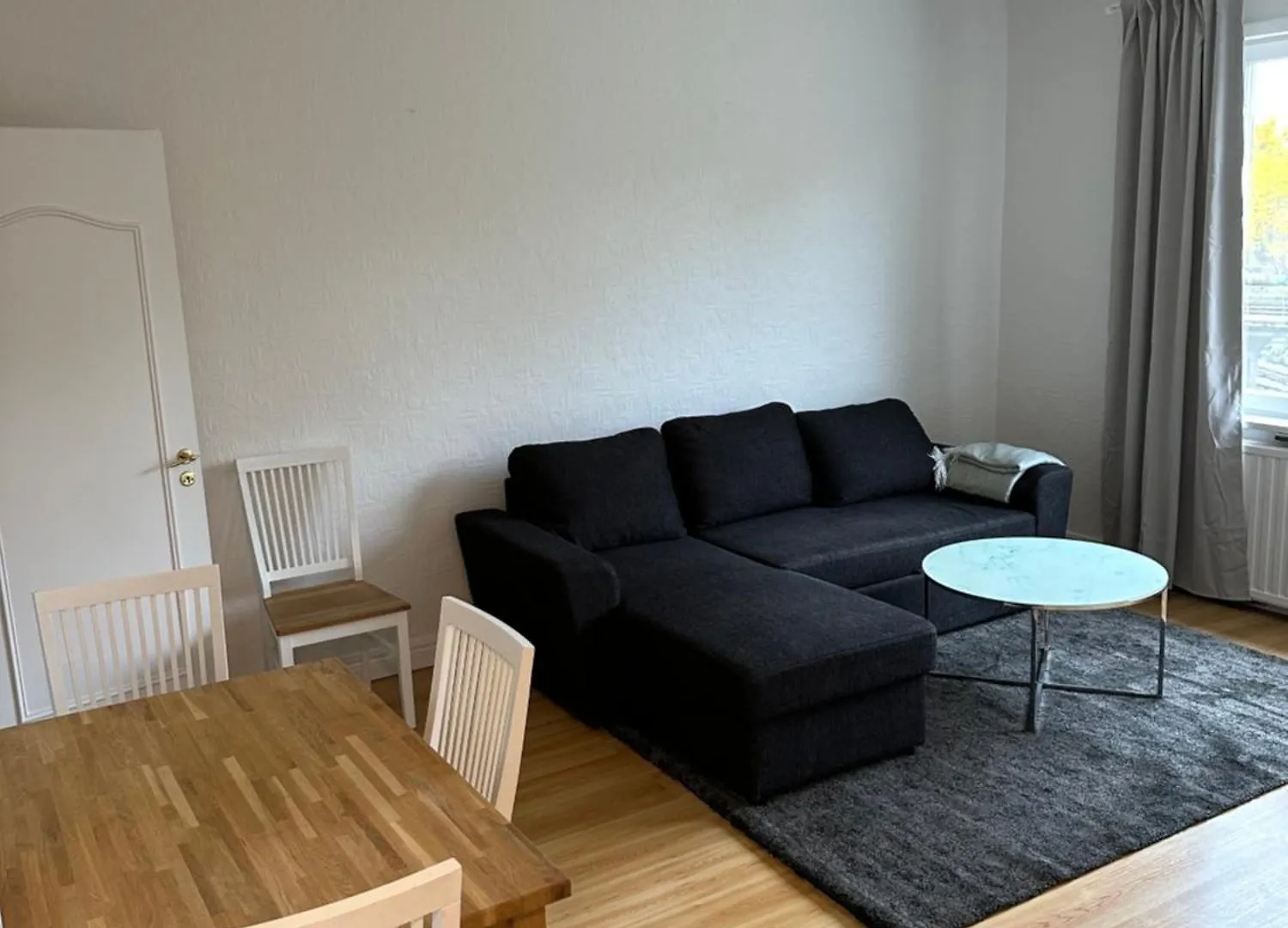 Flatin Erbjuder Laegenheter I Soedra Stockholm Apartment